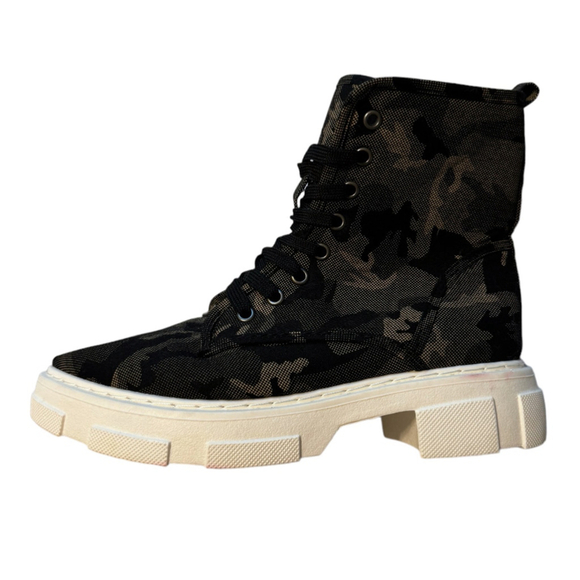 Revolve Combat Boots Rouge Helium Chunky Platform Camo Lace Up Size 8 - Picture 1 of 7